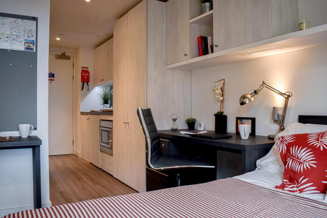 Stunning Aldgate Studio - Free Wifi And Gym! - Iq Aldgate Лондон Екстер'єр фото