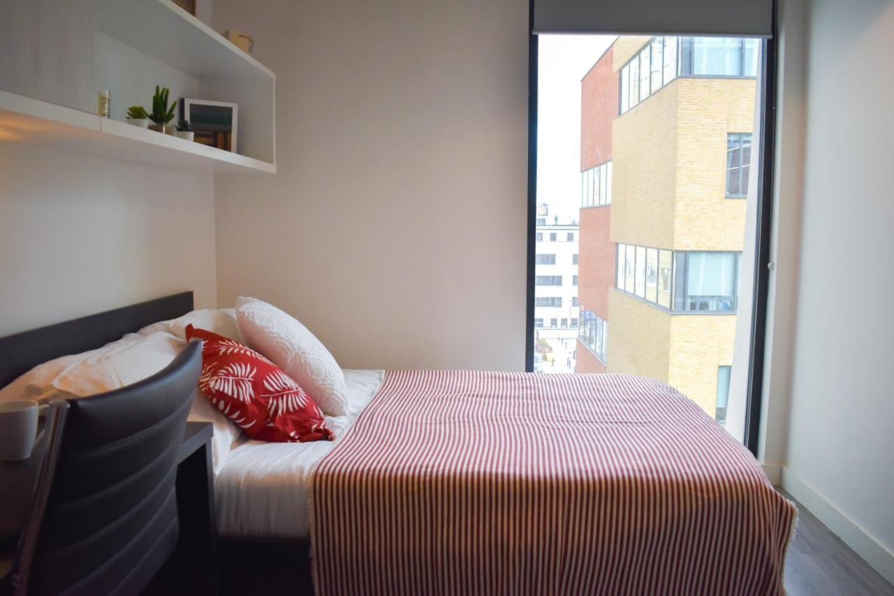 Stunning Aldgate Studio - Free Wifi And Gym! - Iq Aldgate Лондон Екстер'єр фото